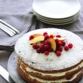 Naked Cake mit Pfirsich und Himbeeren...[...]