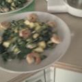 Feldsalat mit Mango, Avocado und Garnelen