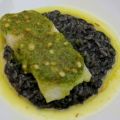 Heilbutt mit Pesto-Kruste und Risotto nero