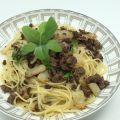 Linguini mit Kohlrabi-Hackfleisch-Pfanne