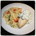 Couscous mit Hähnchenbrust und Kressequark