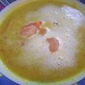 Curryschaumsuppe mit Garnelen