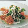 Kohlrabisalat mit Räucherlachs und[...]