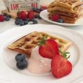 Joghurt-Waffeln mit den Sommer Saison Sorten[...]