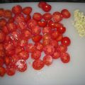 Spaghetti mit Kirschtomaten und Lachs