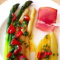 Spargel mit Tomaten-Rucola-Vinaigrette
