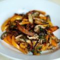 Shiitake-Pilze mit Paprika
