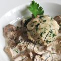 Bayerische Semmelknödel mit frischen[...]