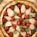 dessert crostata birnen und kirschen