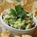 Guacamole mit Tomaten