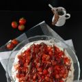 Lavatorte mit Erdbeeren