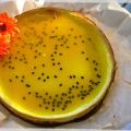 Kokos - Cheesecake mit Passionsfruchtglasur
