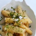 Karamellisierte Schwarzwurzeln mit Fingersalz