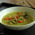 {Herzhaft} Kokos Hühnchen Suppe