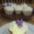 Birnen Lavendel Muffins mit Zitronen Mascarpone[...]