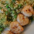 Karibischer Couscous mit Garnelen-Spieß