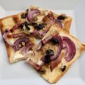 Flammkuchen mit Speck