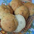 Kräuterbrötchen