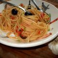 Spaghetti aglio e olio (Spaghetti mit Knoblauch[...]