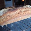 Dinkel-Vollkornbrot mit Weizensauerteig