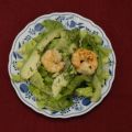 Grüner Salat mit frischen Garnelen und Avocados[...]