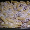 Nudeln mit Hackfleisch und Bechamel