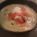 Kartoffelcremesuppe mit Räucherlachs