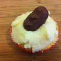 Kokos-Cupcakes mit Frischkäse-Frosting
