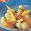 Melonen-Mango-Salat mit Minze