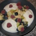 Obstsalat mit Joghurt-Kokoscreme