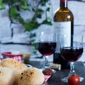 Pikante gefüllte Brötchen mit getrockneten[...]