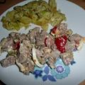 Rindfleisch - Salat An Bratkartoffeln.