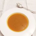 Scharfe Süßkartoffel-Möhren-Suppe