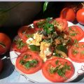 Gebackene Zucchini in Tomatensoße und Feta auf[...]