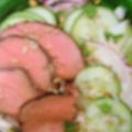 Rinderfilet auf Fenchel-Gurken-Salat