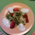 Melonen-Erdbeer-Spargel Salat mit Joghurt