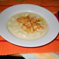 Spargelcremesuppe mit Garnelen