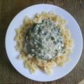 Farfalle mit Gorgonzola-Spinat-Sauce