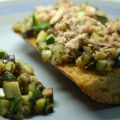 Crostini mit Zucchini und Sardellen