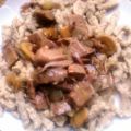Schnelles Gulasch aus gebratener Putenkeule mit[...]