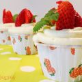 Cupcakes mit einem Mascarpone-Erdbeer-Topping -[...]