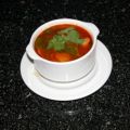 Tom Kha Gai				(Hähnchen-Kokos-Suppe)