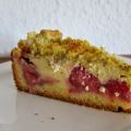 Erdbeer-Käsekuchen mit Mohnstreuseln
