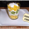 Exotischer Obstsalat mit Kokoscreme