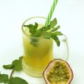 Passionsfrucht-Orangen-Minz-Limonade