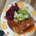 Rheinischer Sauerbraten mit Rotkohl (und Salat)[...]