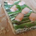 Tarte mit grünem Spargel und Lachs