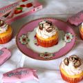 _Yogurette-Cupcakes mit Beerenfüllung