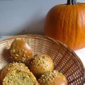 KÜRBISBRÖTCHEN MIT RUM-FRÜCHTEN FÜR STEFANIE'S[...]