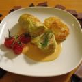 Kohlroulade mit Meeresfrüchten, Reibekuchen und[...]